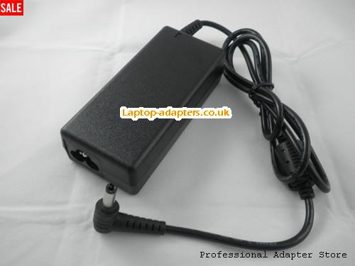  SOLO 9500LS DELUXE 900 Laptop AC Adapter, SOLO 9500LS DELUXE 900 Power Adapter, SOLO 9500LS DELUXE 900 Laptop Battery Charger GATEWAY19V3.68A70W-5.5x2.5mm